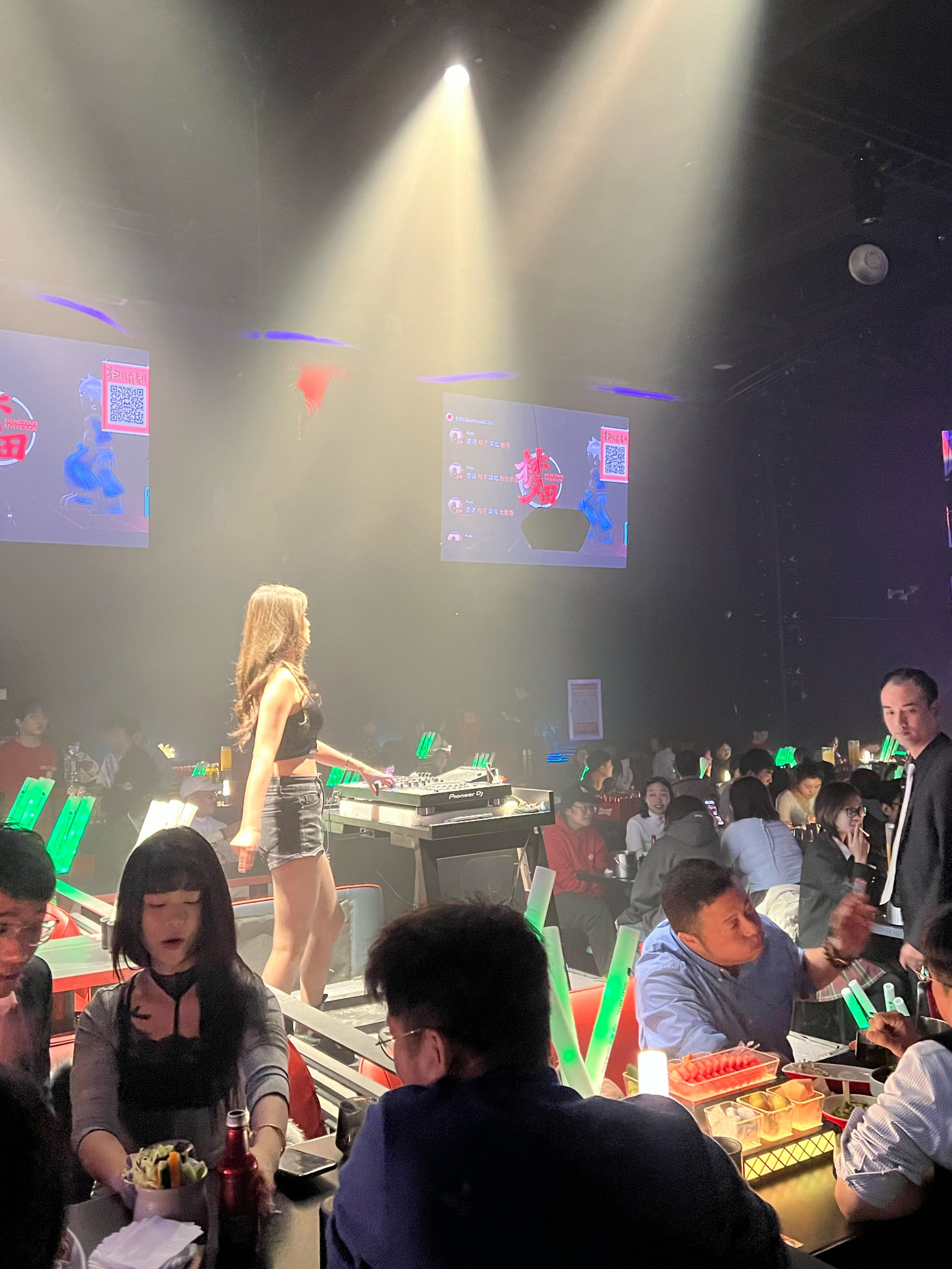 赣州商务ktv引领商务ktv新模式-上犹县ktv预定